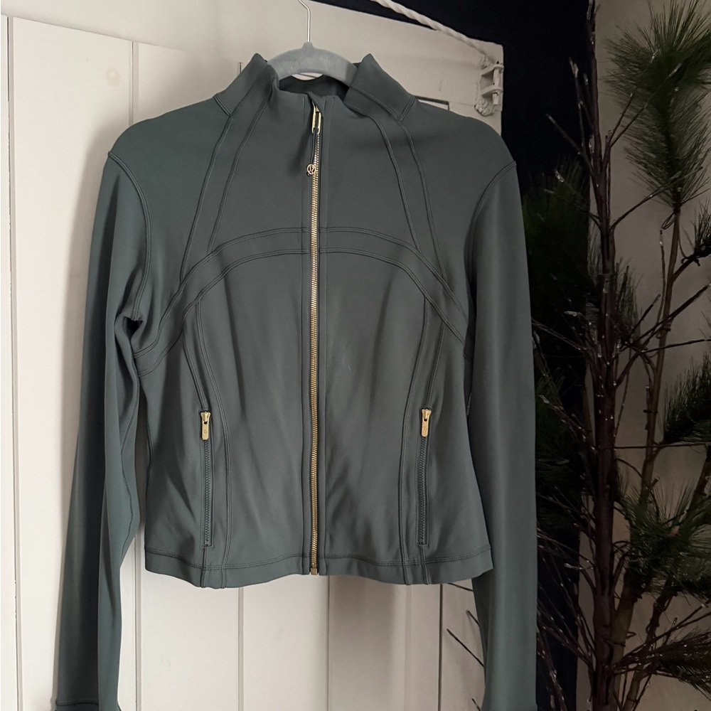 Lululemon Cropped Define Jacket